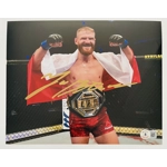 JAN BLACHOWICZ SIGNED UFC 8x10 PHOTO & BECKETT CERTIFIED BAS COA