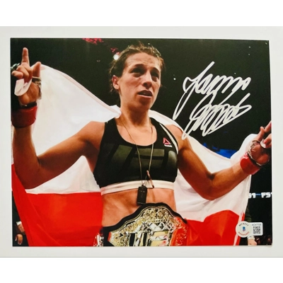 UFC 8x10 SIGNED by JOANNA JEDRZEJCZYK and BECKETT CERTIFIED10