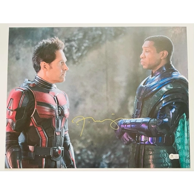 ANT-MAN AND THE WASP QUANTUMANIA 16x20 POSTER SIGNED by JONATHAN MAJORS and BECKETT CERTIFIED