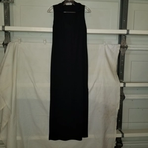 Just Choon long simple black dress Sm