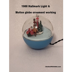 1988 Hallmark Light & Motion globe ornament working