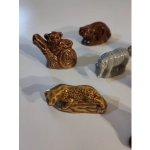 Lot of 11 Wade England Red Rose Tea mini animals