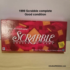 Vtg 1999 Scrabble board game w/everything