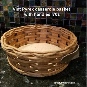 Vint Pyrex casserole basket with handles '70s