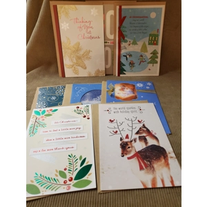 Lot of 8 lg Hallmark holiday cards /envelopes