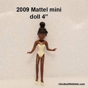 '09 Mattel 4' mini doll
