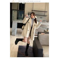 Womens Retro Red Velvet Turtleneck Sweater