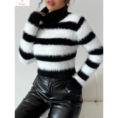 Striped Winter Warm-Up Womens Pullover