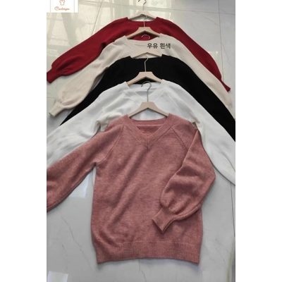 Heavyweight Lantern Sleeve Commute Sweater