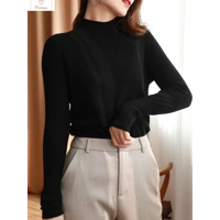Chic Cashmere Turtleneck Pullover Sweater