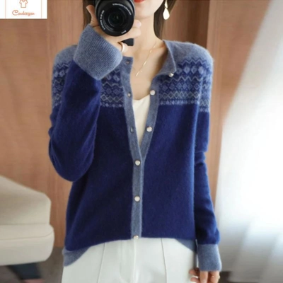 Elegant Loose-Fit Wool Knitted Cardigan