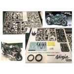 14136 1/12 KAWASAKI NINJA H2 CARBON
