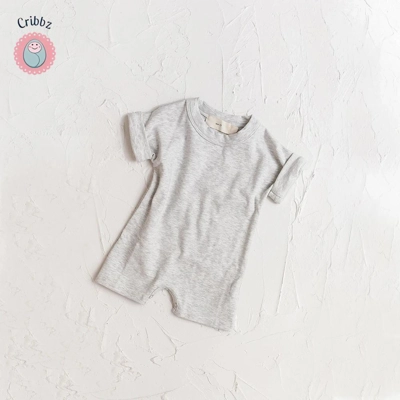 Stylish Summer Baby Bodysuit Set title=