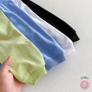 Mickey Mouse Kids Sweatshirt and Pants Set