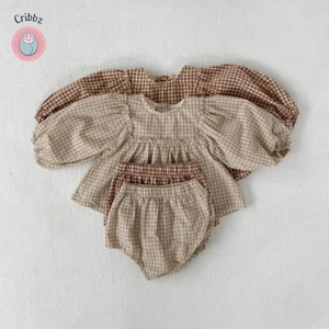 {Baby Girl Plaid Blouse and Shorts Set