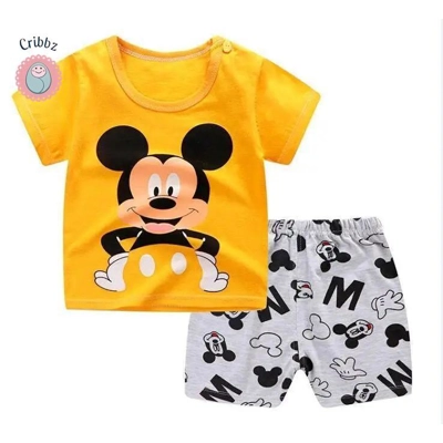 Mickey Mouse Baby Clothes Set title=