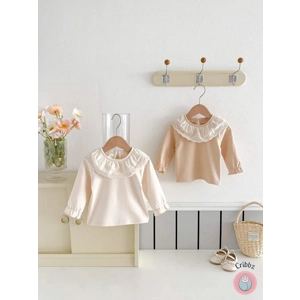 Baby Girl Lace Collar Undershirt