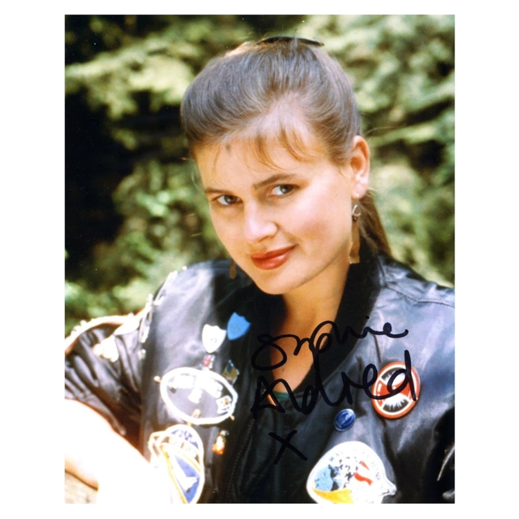 Sophie Aldred Signed Do..