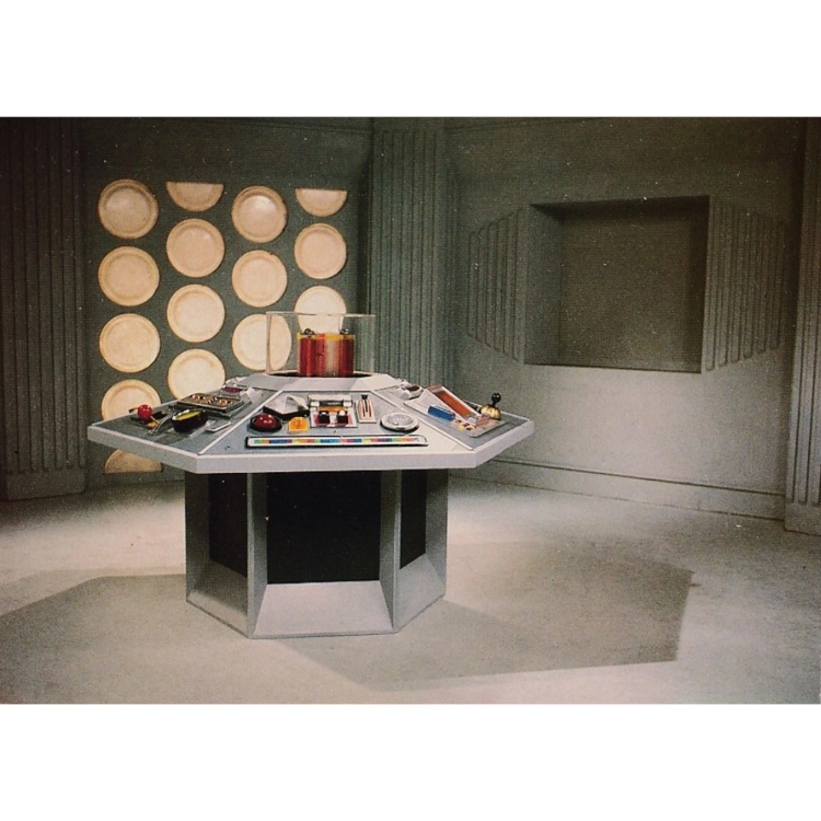 1980s The Tardis Consol..