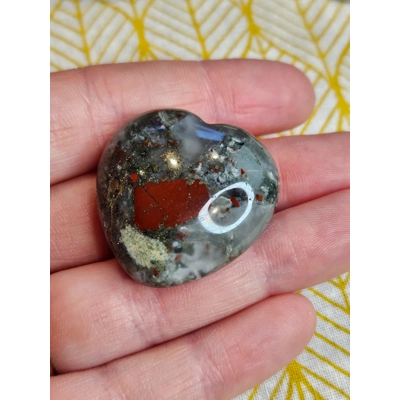 Bloodstone Puff Heart