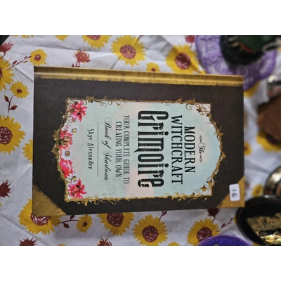 Modern Witchcraft Grimoire Modern Witchcraft Grimoire