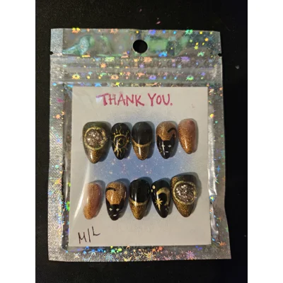 Gold-Pink Holo Familiar Magic – Sun, Moon & Cat Press-On Nails