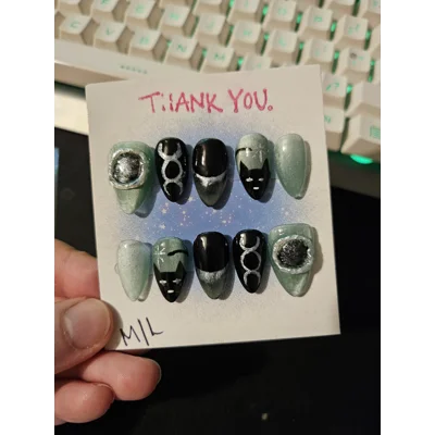 Green Holo Familiar Magic – Cat & Triple Moon Press-On Nails Green Holo Familiar Magic – Cat & Triple Moon Press-On Nails