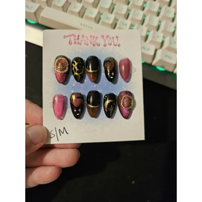 Pink Holo Familiar Magic – Sun, Moon & Cat Press-On Nails Pink Holo Familiar Magic – Sun, Moon & Cat Press-On Nails
