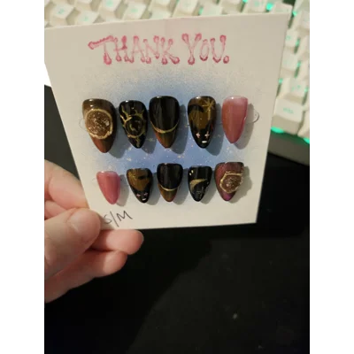 Pink Holo Familiar Magic – Sun, Moon & Cat Press-On Nails Pink Holo Familiar Magic – Sun, Moon & Cat Press-On Nails