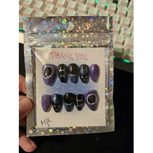 Purple Holo Familiar Ma..
