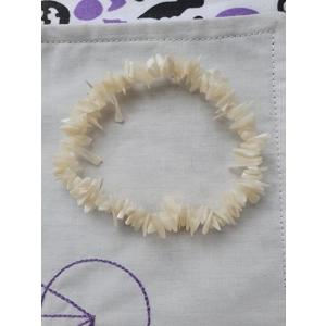 Mother of Pearl Chip Bracelet