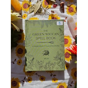 The Green Wiccan Spell ..