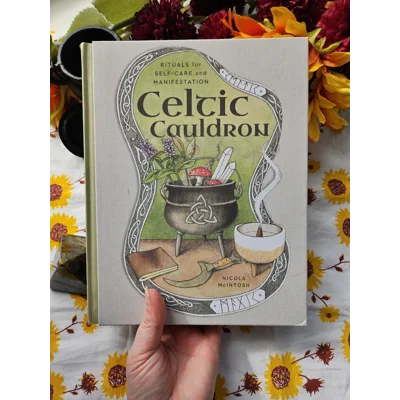 Celtic Cauldron - Nicola McIntosh Celtic Cauldron - Nicola McIntosh