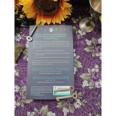 A Witch's Way Home - Emma Griffin