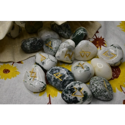 Tree Agate Runes