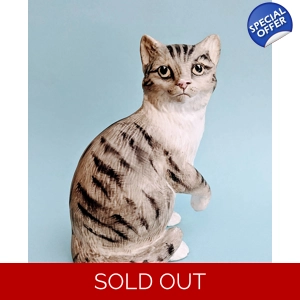 Pottery Tabby Cat Figur..