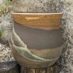 Mystery British Studio Pottery Pot | Handmade Ceramics UK.