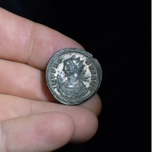 Ancient Roman Coin PROBUS Æ Silvered Antoninianus. Struck 278 AD. QUADRIGA