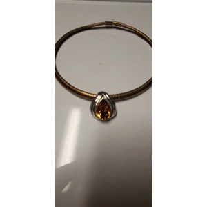 amber lily