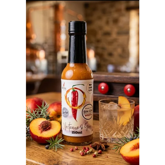 THE HUNTER'S OWN - Nectarine & Gin Hot Sauce