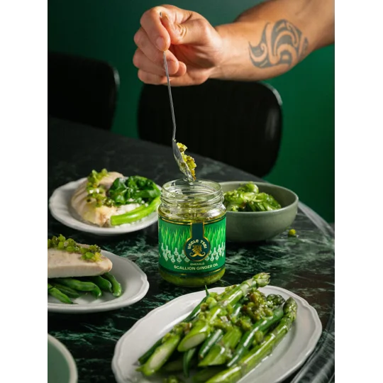 Uncle Tsai Scallion Oil