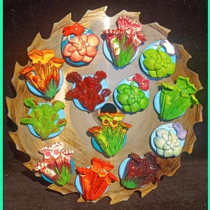 Carnivorous plant fridge magnet