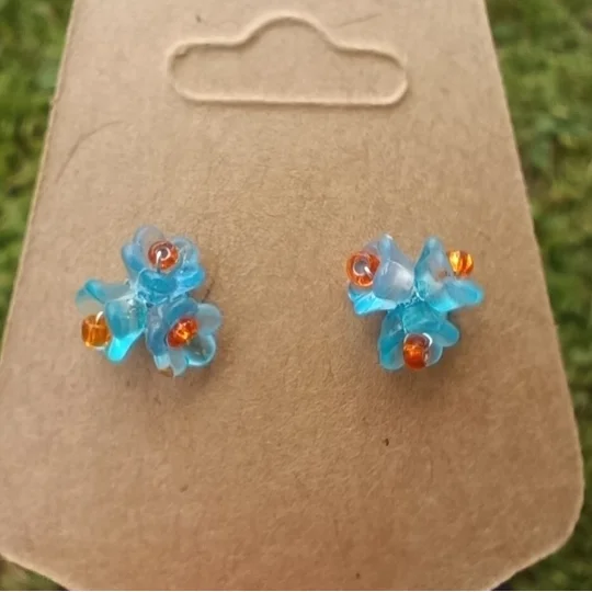 Forget-me-Not, Stud earrings, orange