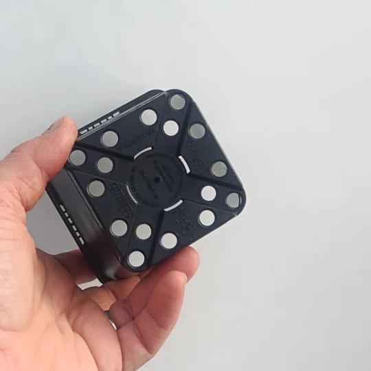 Square pot, 9x9x9,5 cm, plastic, black