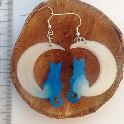 Mooncat, cat earrings, blue