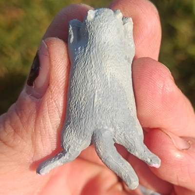 Sleeping cat magnet, russian blue