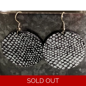 Snakeskin Shimmer Round
