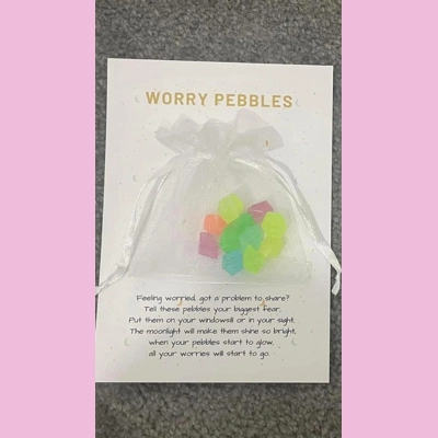 Worry pebbles - Glow in the dark