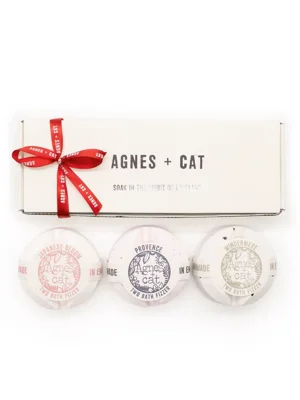 Agnes + Cat Lakeland Fa..