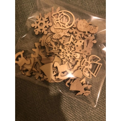 Small wooden embellishments 50 per pack £1 a pack